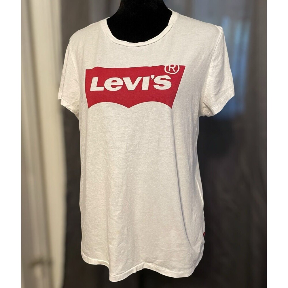 Vintage Levi’s Classic Logo T-Shirt Batwing White with Red Graphic Retro